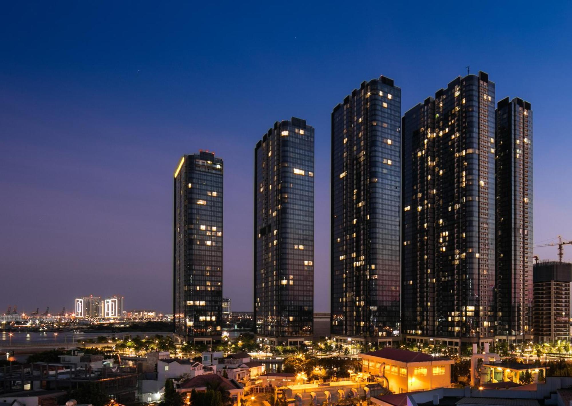 Khách sạn Bloom In Saigon - The 4*