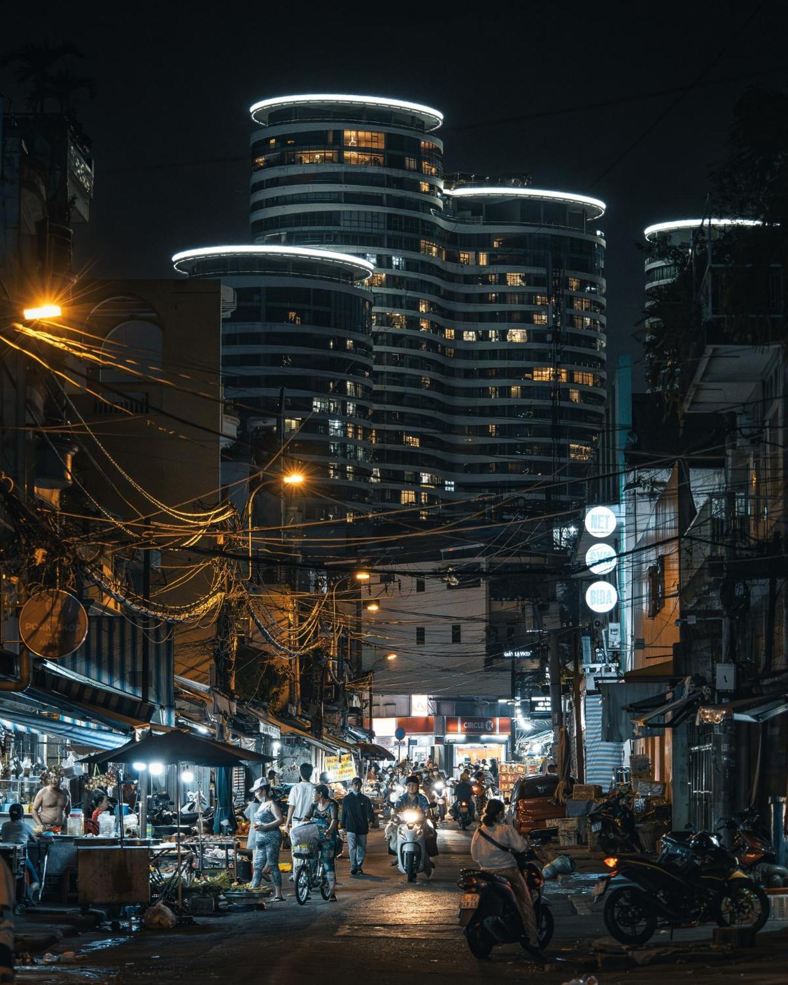 Khách sạn Bloom In Saigon - The